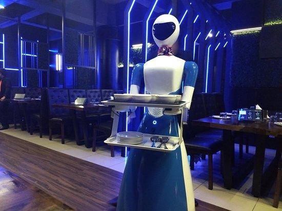 Robot Restaurant